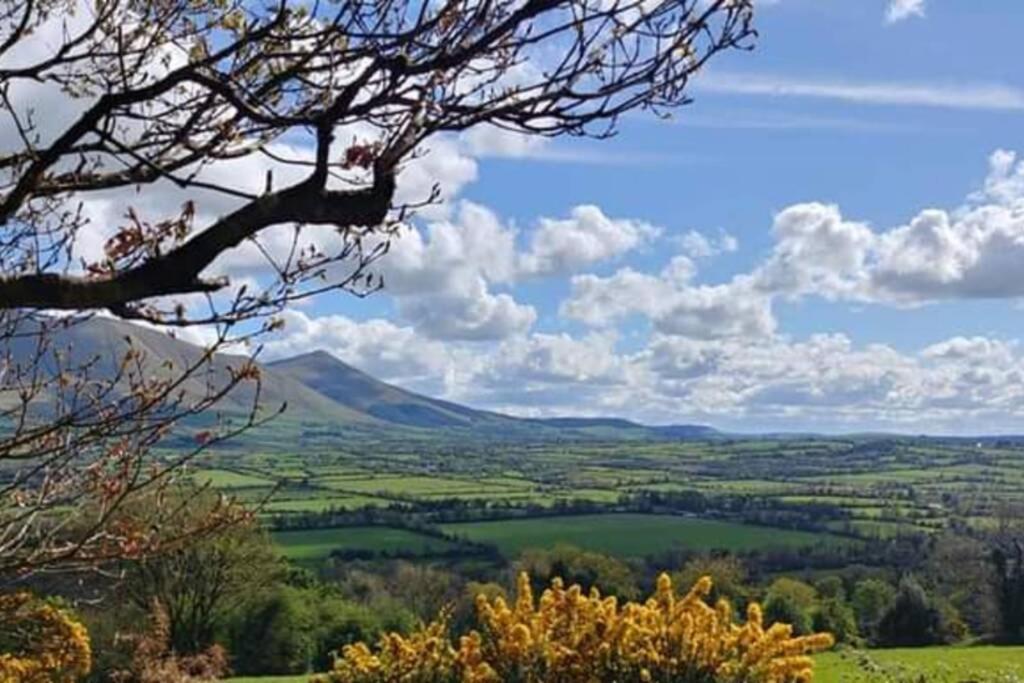 Corderry Farmhouse, Idyllic Cottage Amid 250 Acres Lisvernane Exterior photo