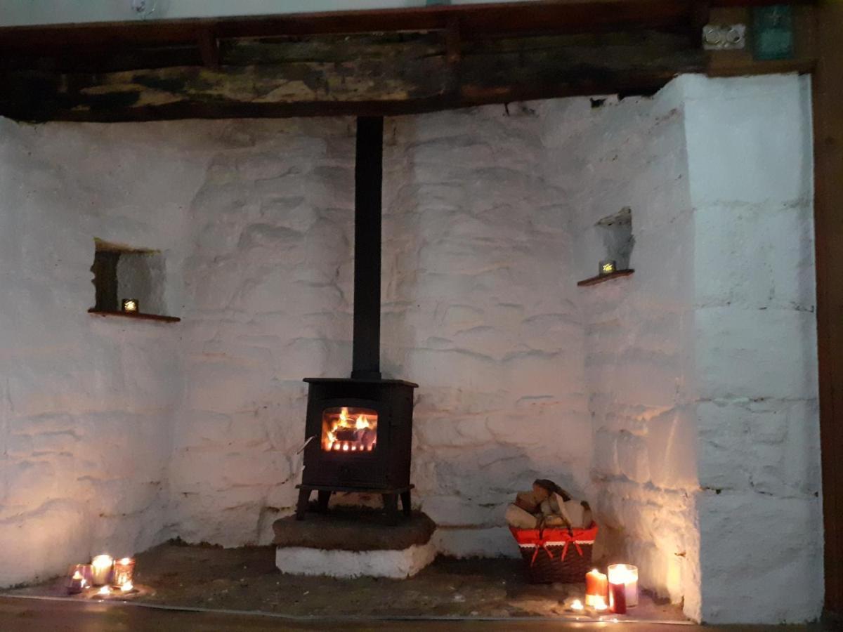 Corderry Farmhouse, Idyllic Cottage Amid 250 Acres Lisvernane Exterior photo